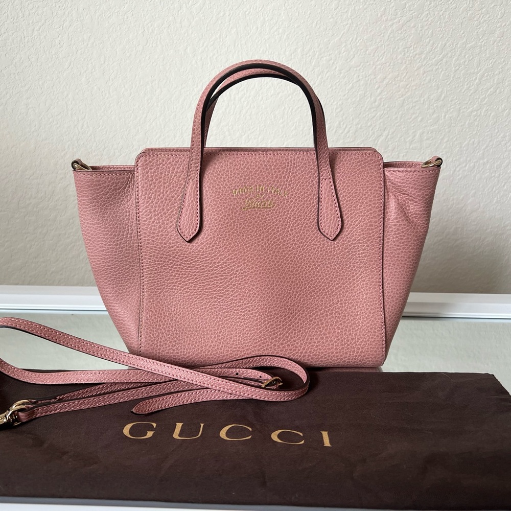 Gucci Swing Mini Crossbody Bag – Light Pink